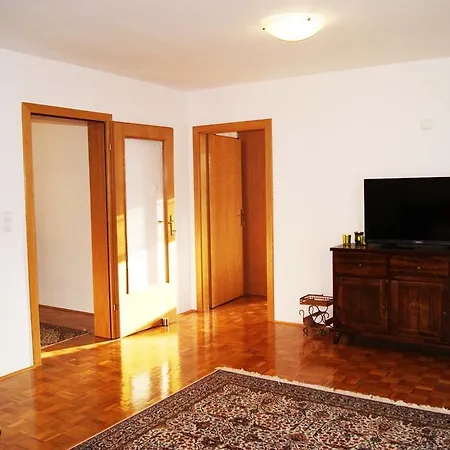 David Apartment *